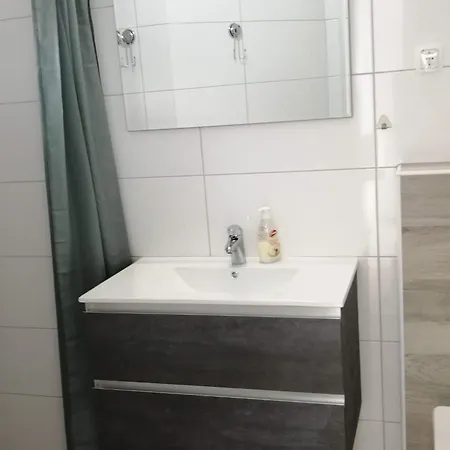 Seaside Sanda - One Bedroom 2 * Rogoznica (Sibenik-Knin)